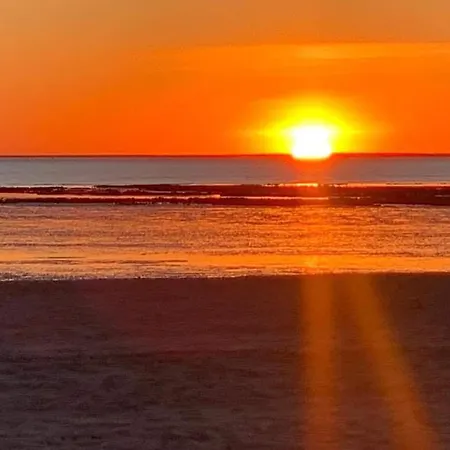 Appartement Chatelaillon-centre : 50m - Fr-1-706-38 *